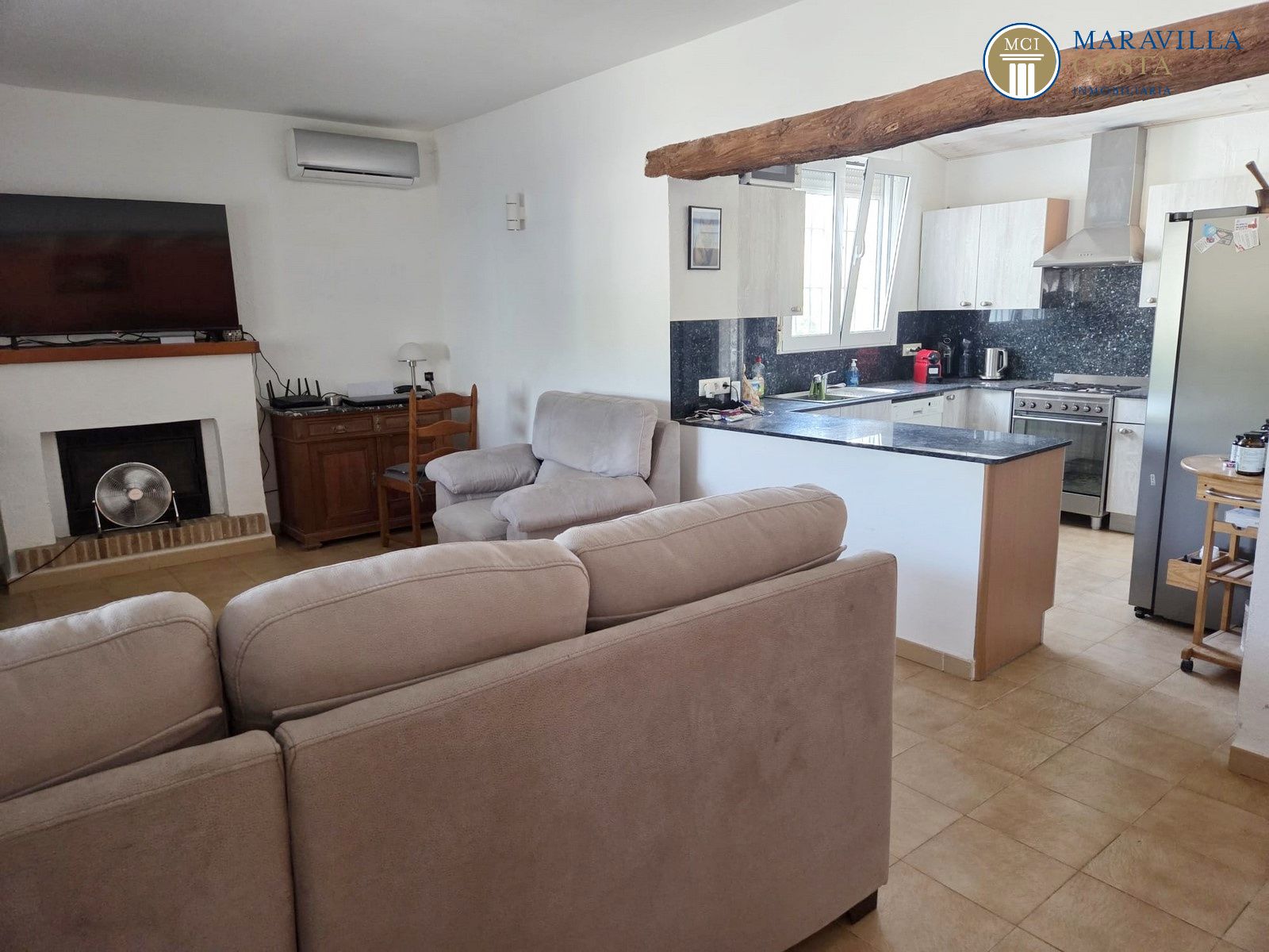 Finca en venta con cuatro dormitorios y piscina en la zona de Canor, Benissa (Alicante)