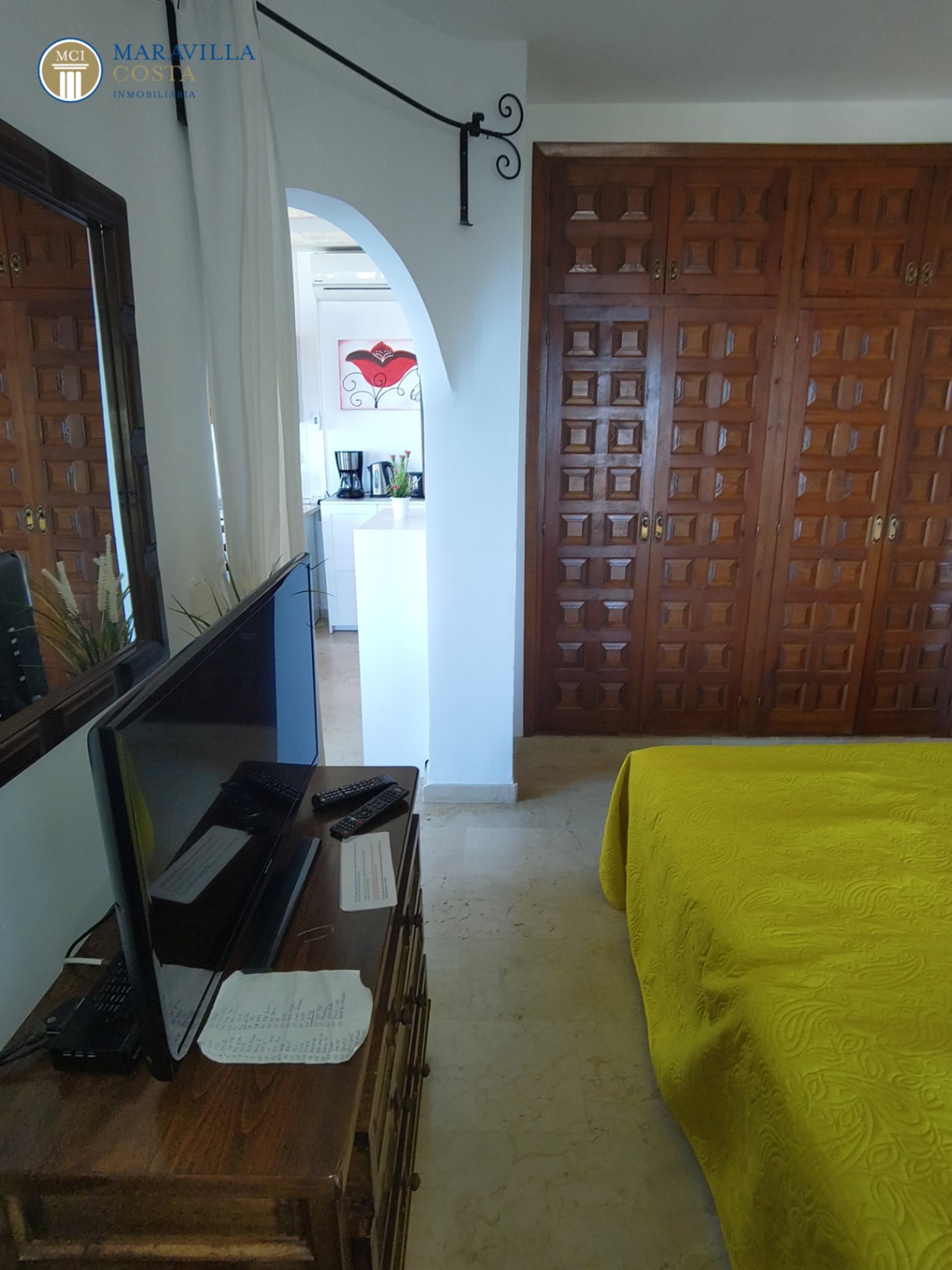 Villa con tres apartamentos y sensacionales vistas al mar en Calpe