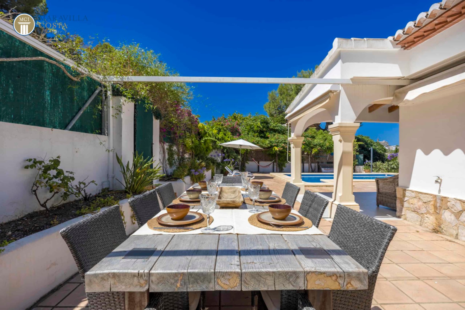 Encantadora villa de estilo mediterráneo con vistas panorámicas 