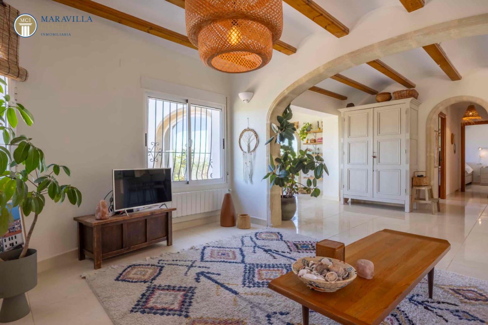 Encantadora villa de estilo mediterráneo con vistas panorámicas 