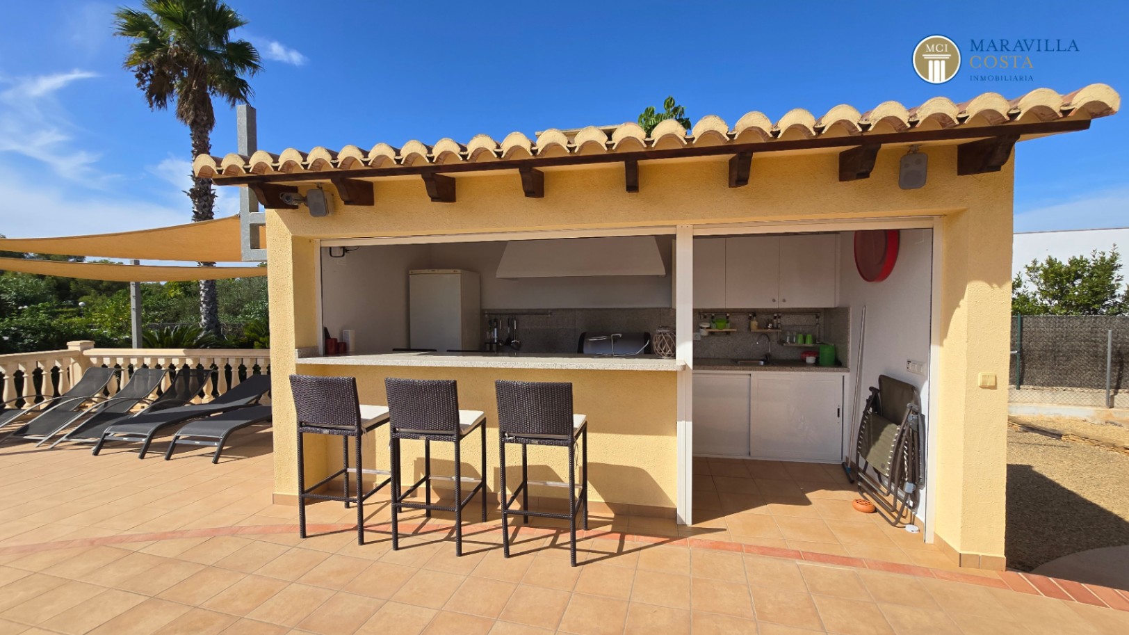 Casa mediterránea en muy buen estado de una planta en venta en Jávea.