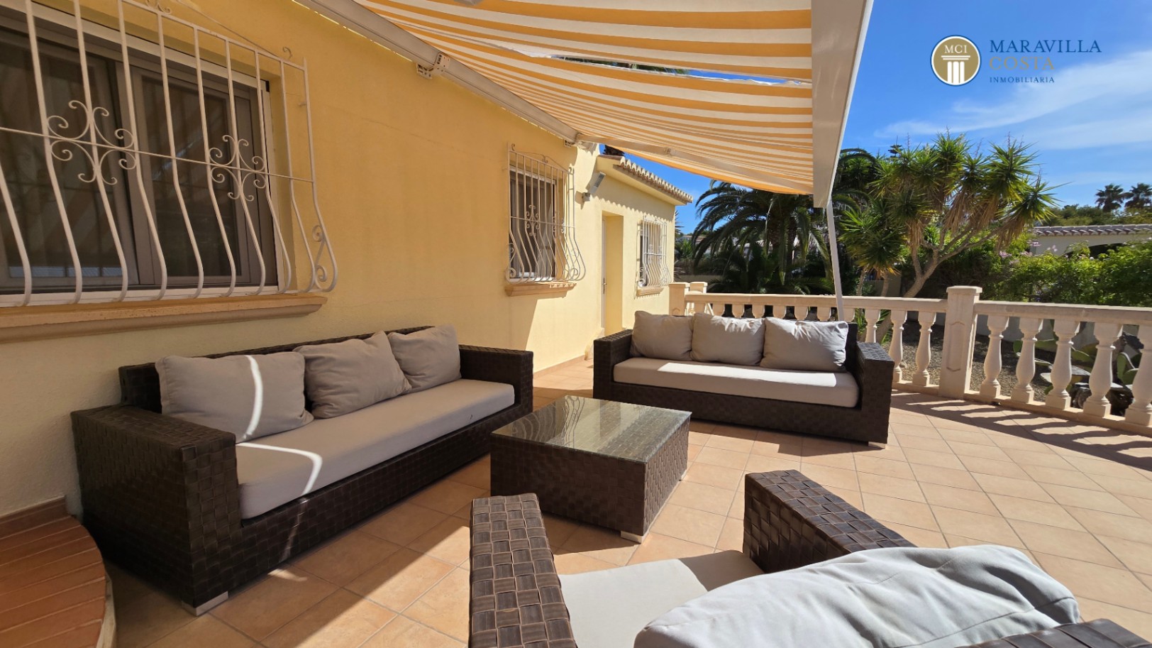 Casa mediterránea en muy buen estado de una planta en venta en Jávea.