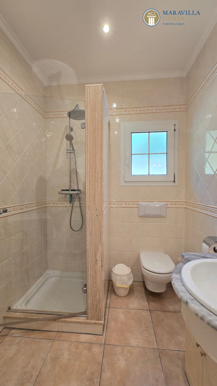 Villa muy cuidada y bien equipada en Jáve a la venta.