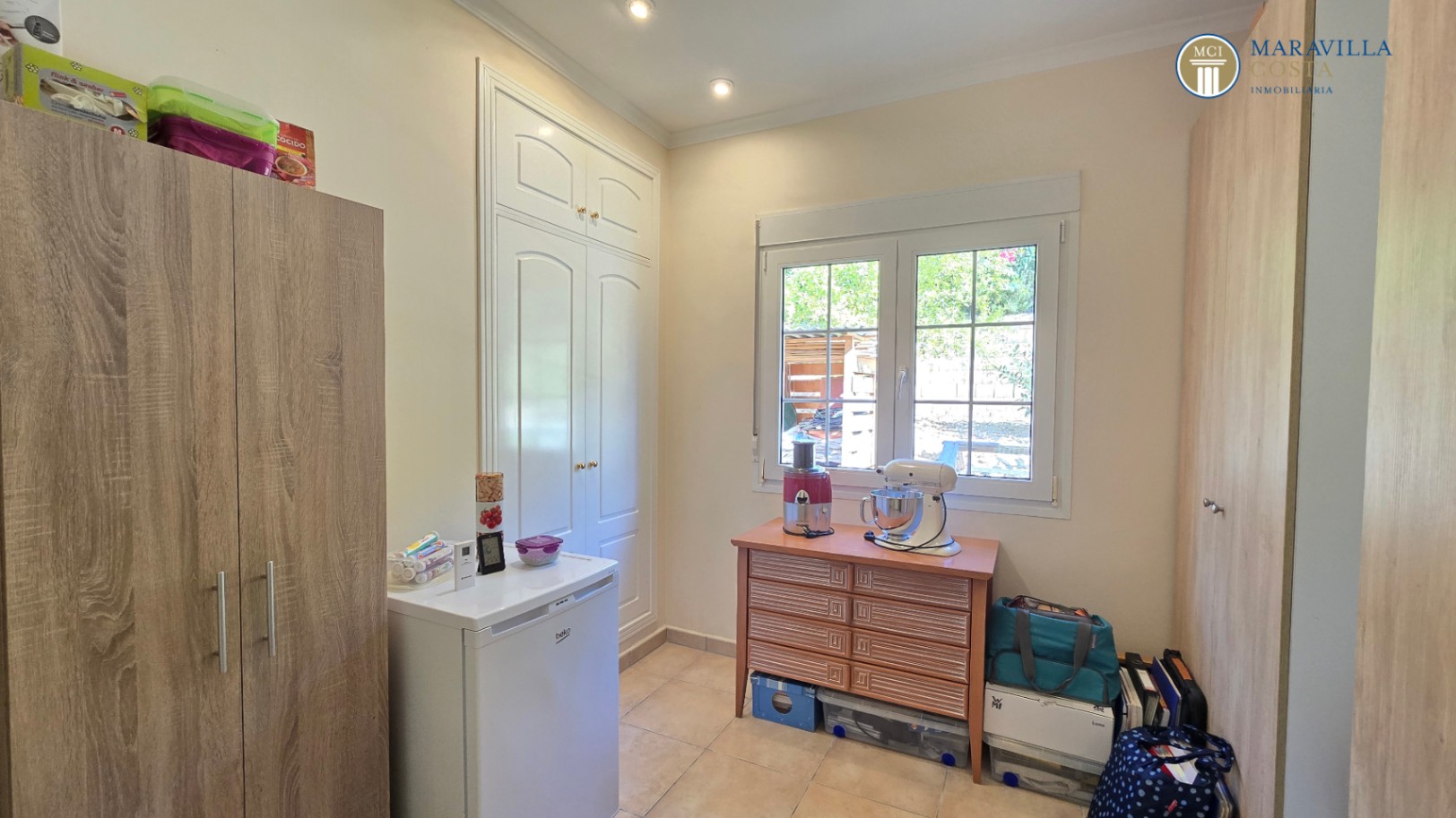 Villa muy cuidada y bien equipada en Jáve a la venta.