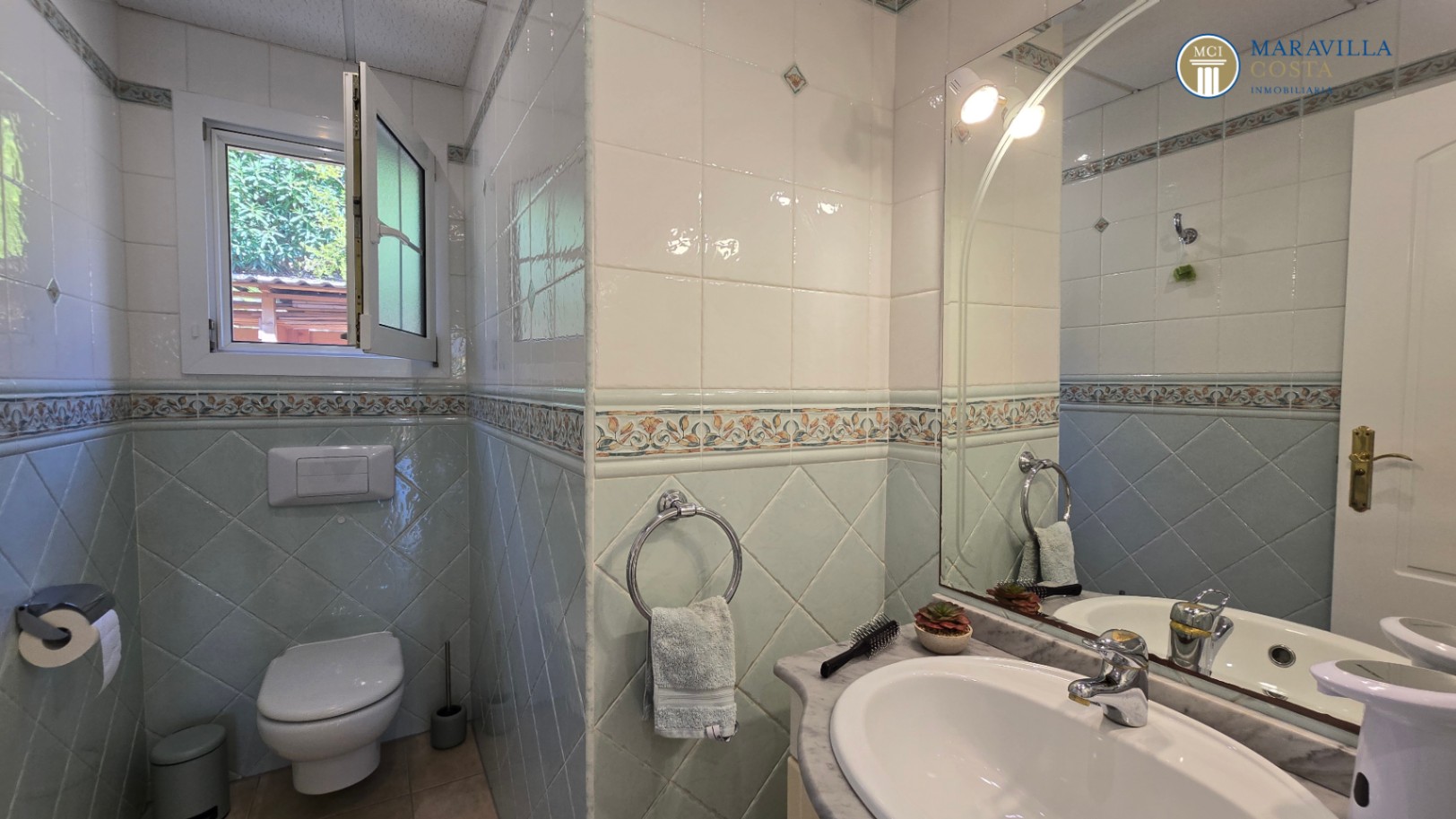 Villa muy cuidada y bien equipada en Jáve a la venta.